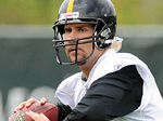 Ben Roethlisberger works out yesterday at the Steelers' South Side practice facility in the team's first spring session.